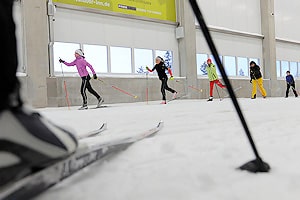 Langlaufen im Skitunnel Oberhof